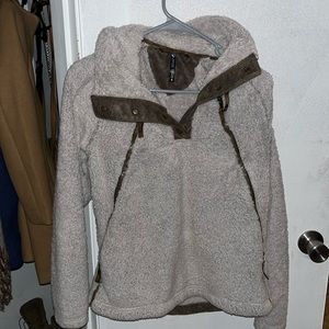 Kuhl Flight Pullover size small